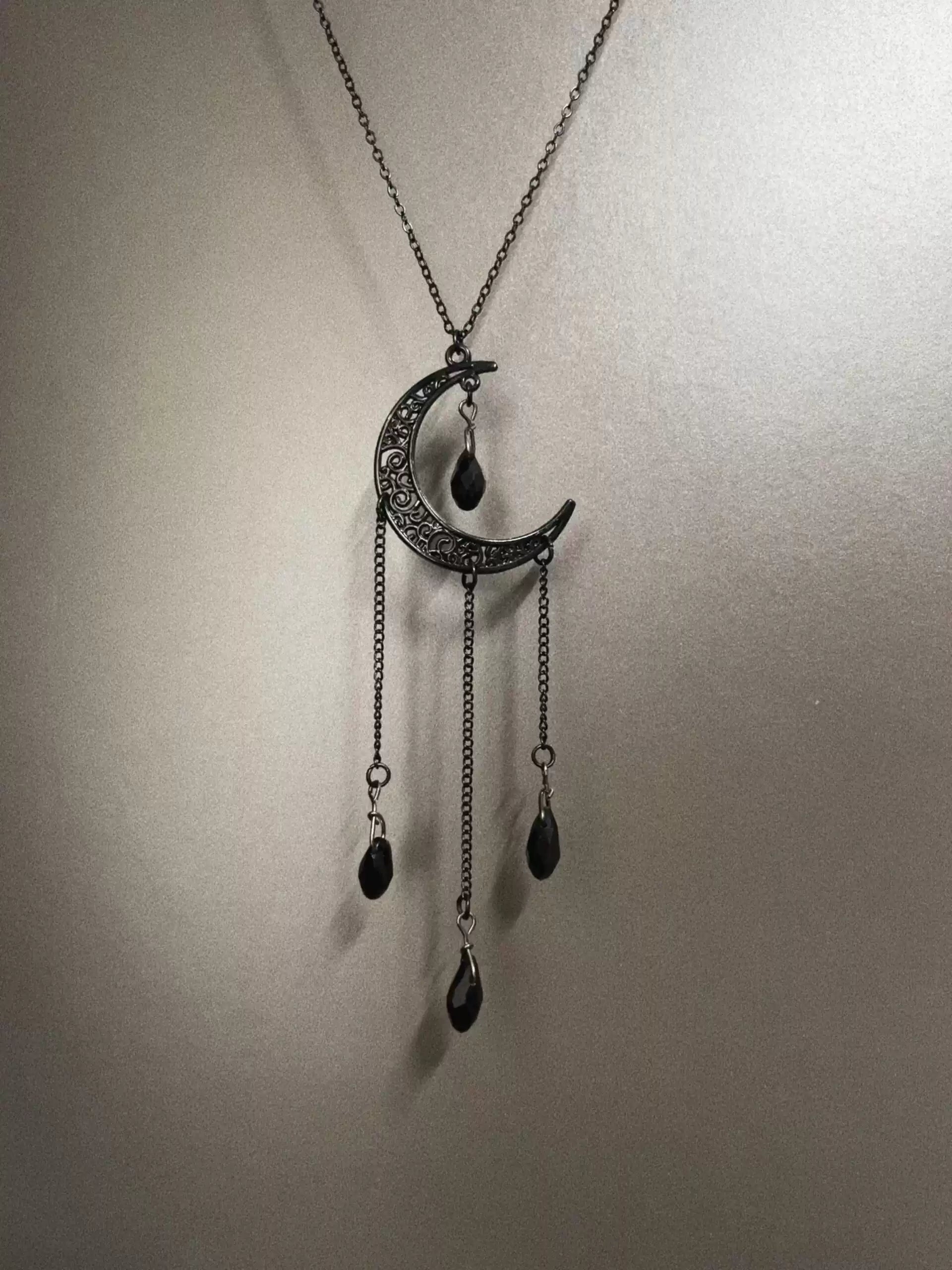 Vintage Black Moon Moment Necklace