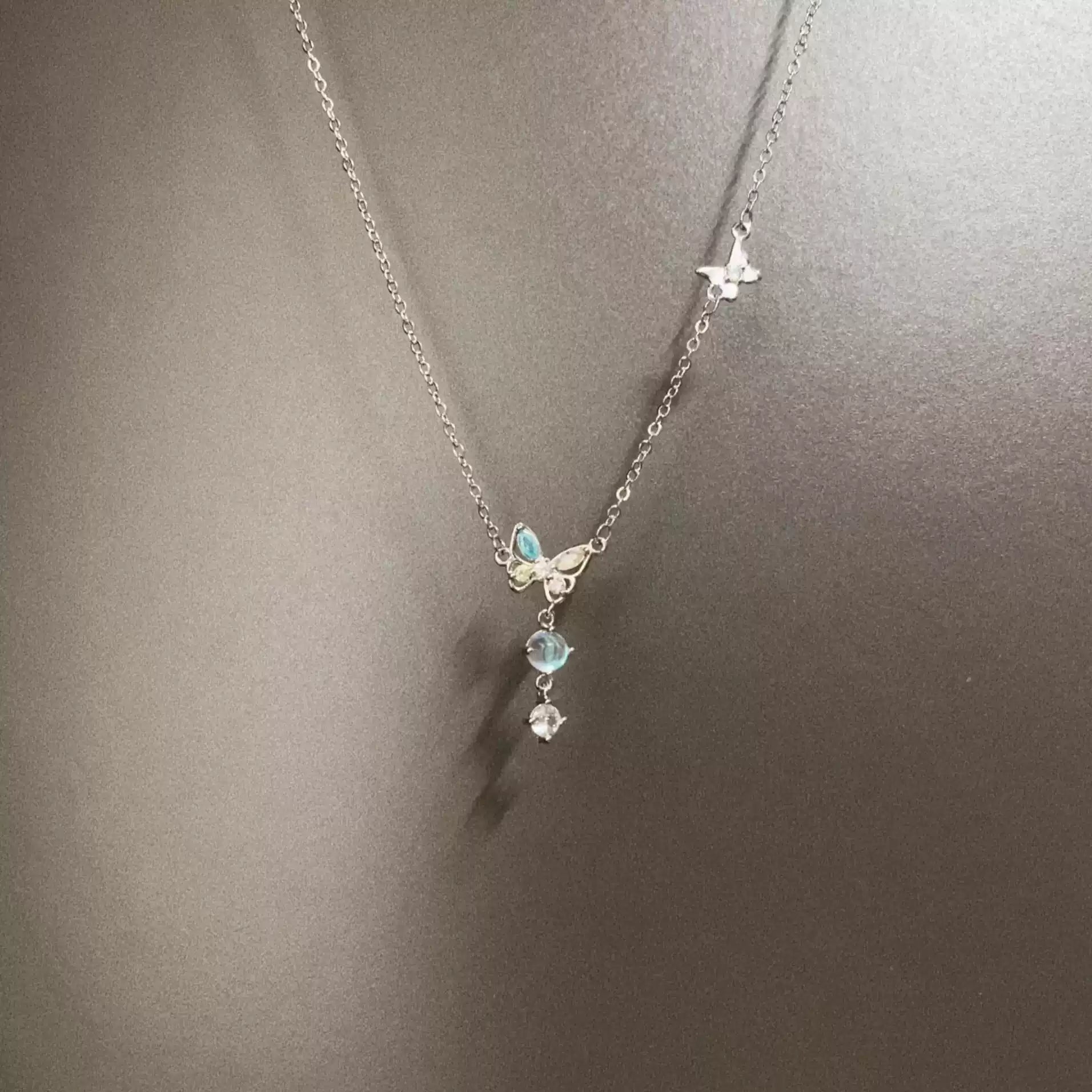 Vintage Moonlight Butterflies Necklace