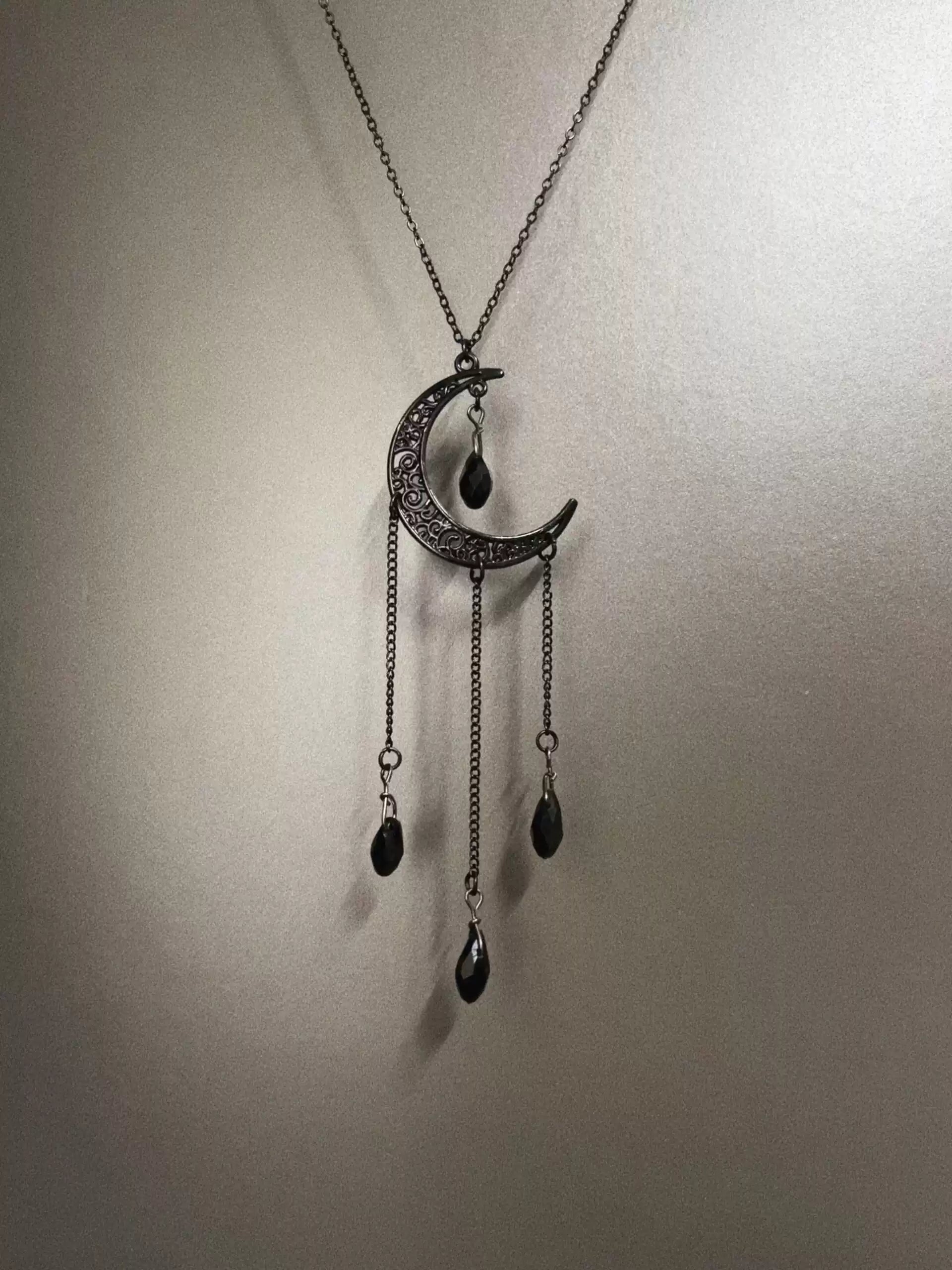 Vintage Black Moon Moment Necklace